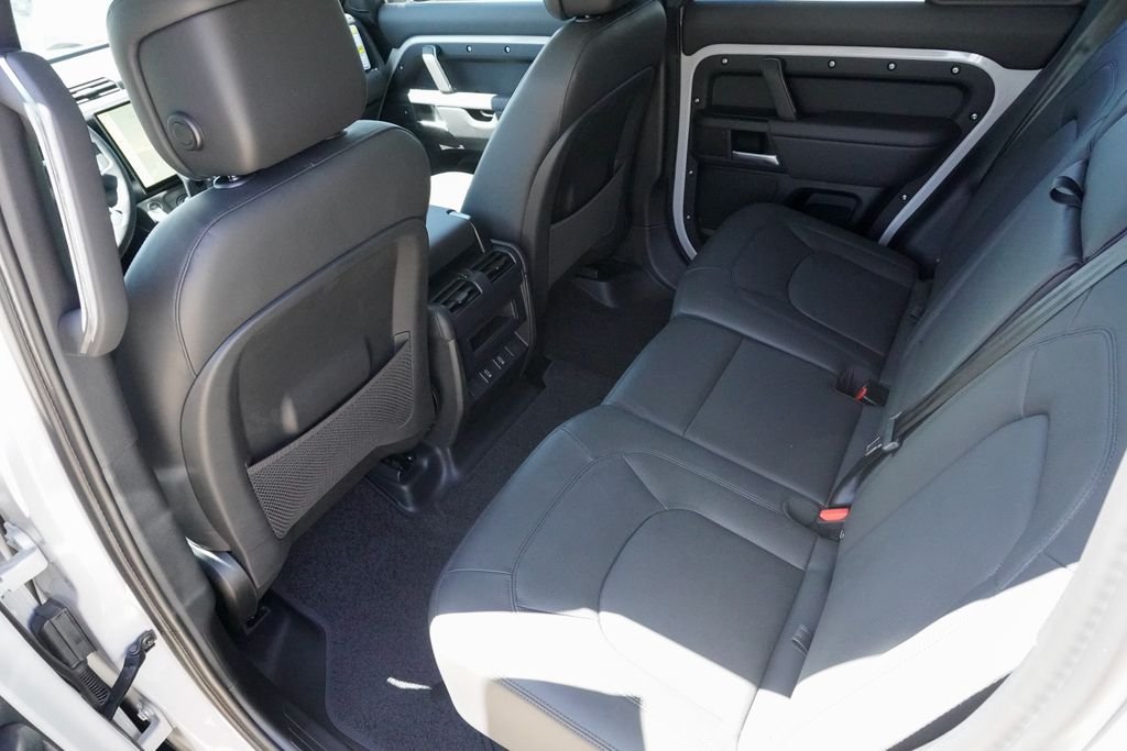 New 2026 Borasco Grey Land Rover X-Dynamic SE image 29