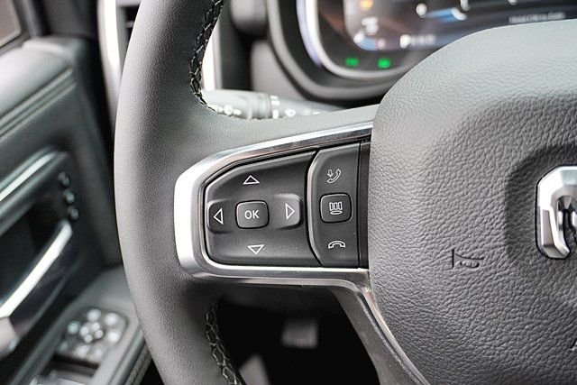 New 2026 Bright White Clear-Coat Exterior Paint RAM Laramie image 41