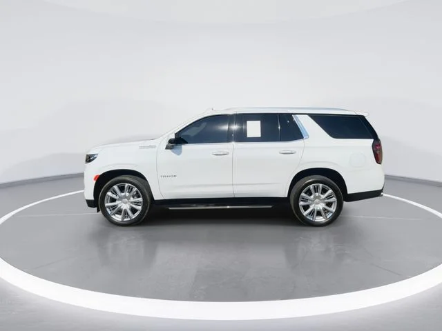 Used 2023 White Chevrolet High Country image 7