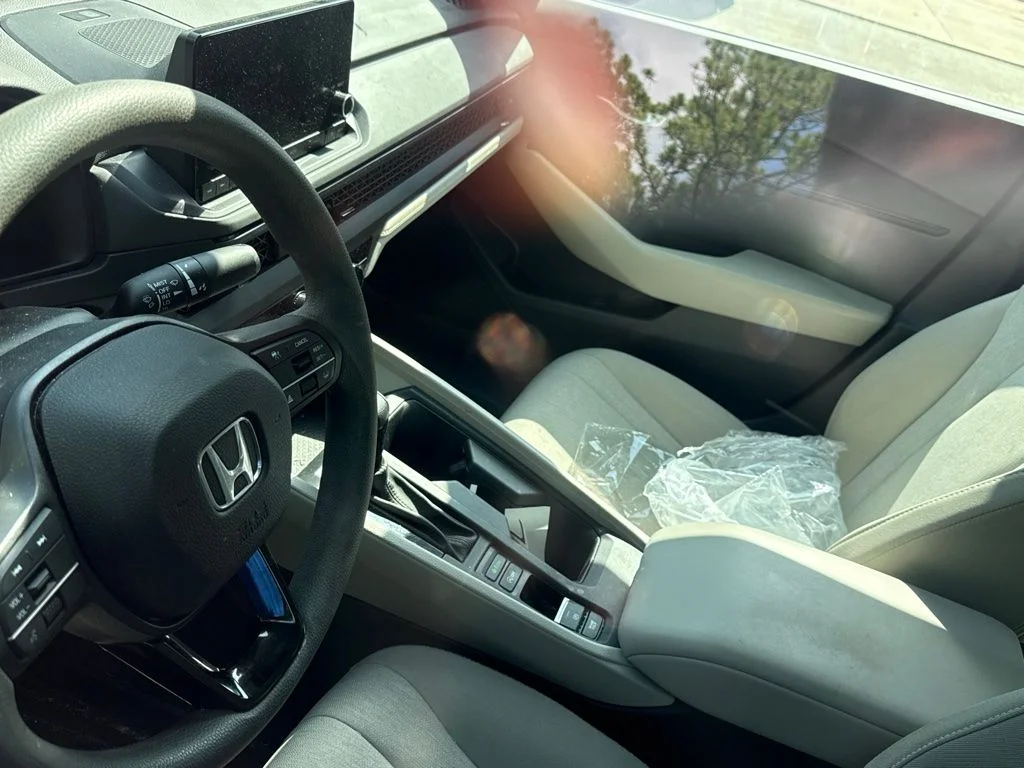 Used 2024  Honda LX image 14