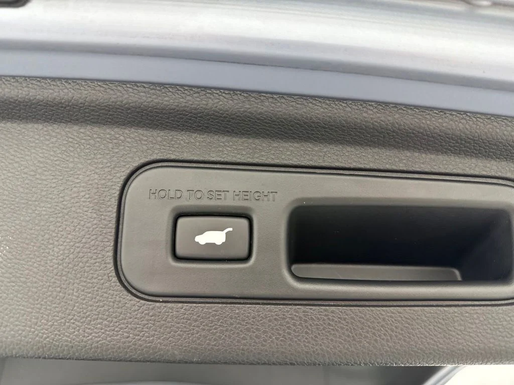 Used 2023 Gray Honda Touring image 12