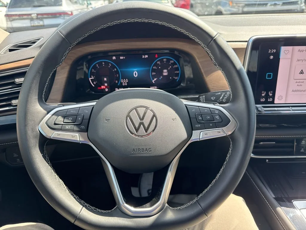 2026 Volkswagen Atlas SE w/Tech - Photo 37