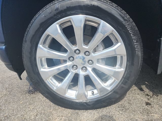 Used 2020 NORTHSKY BLUE METALLIC Chevrolet High Country image 25