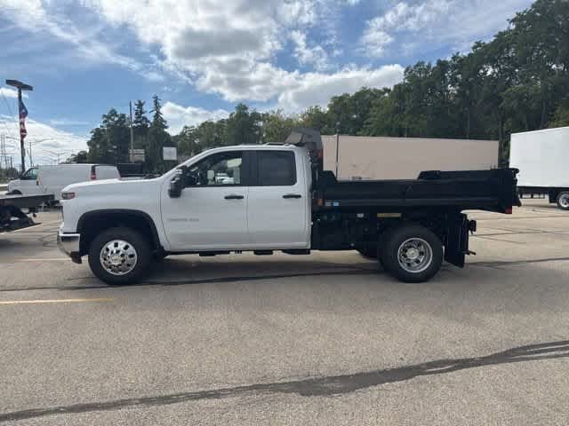 New 2025 Summit White Chevrolet WT DRW image 3