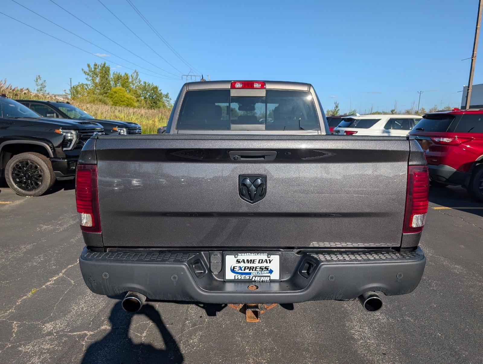 Used 2020 Granite Crystal Metallic Clearcoat Ram Warlock image 8