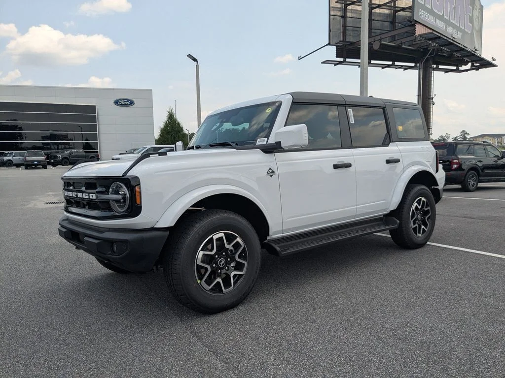 New 2026 Oxford White Ford Outer Banks image 8