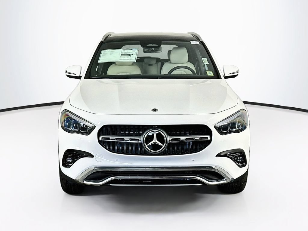 New 2026 Polar White Mercedes-Benz GLA 250 image 34