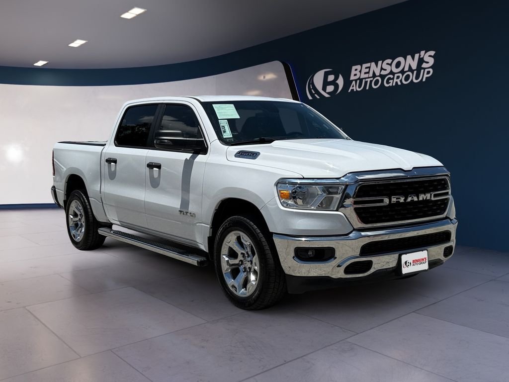 Used 2023 White Ram Big Horn/Lone Star image 7