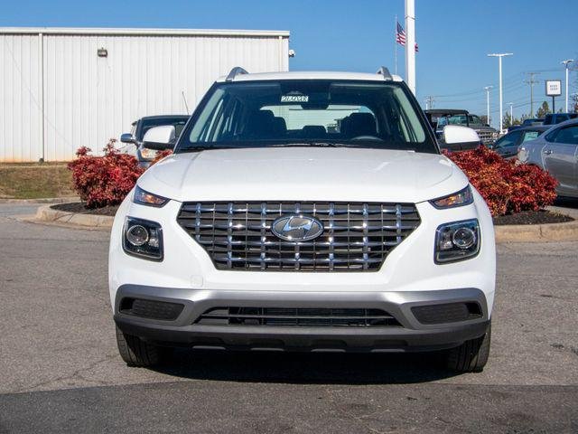 New 2026 White Hyundai SEL image 3