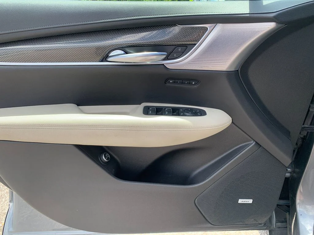 Used 2020 Gray Cadillac Sport image 12