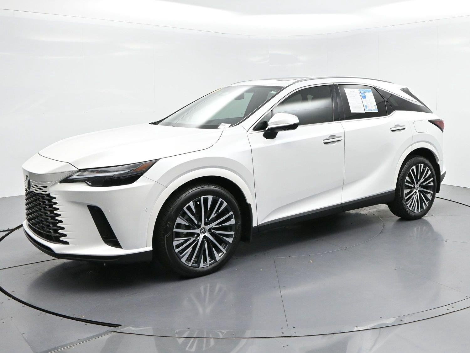 Used 2025 White Lexus RX 350 image 4