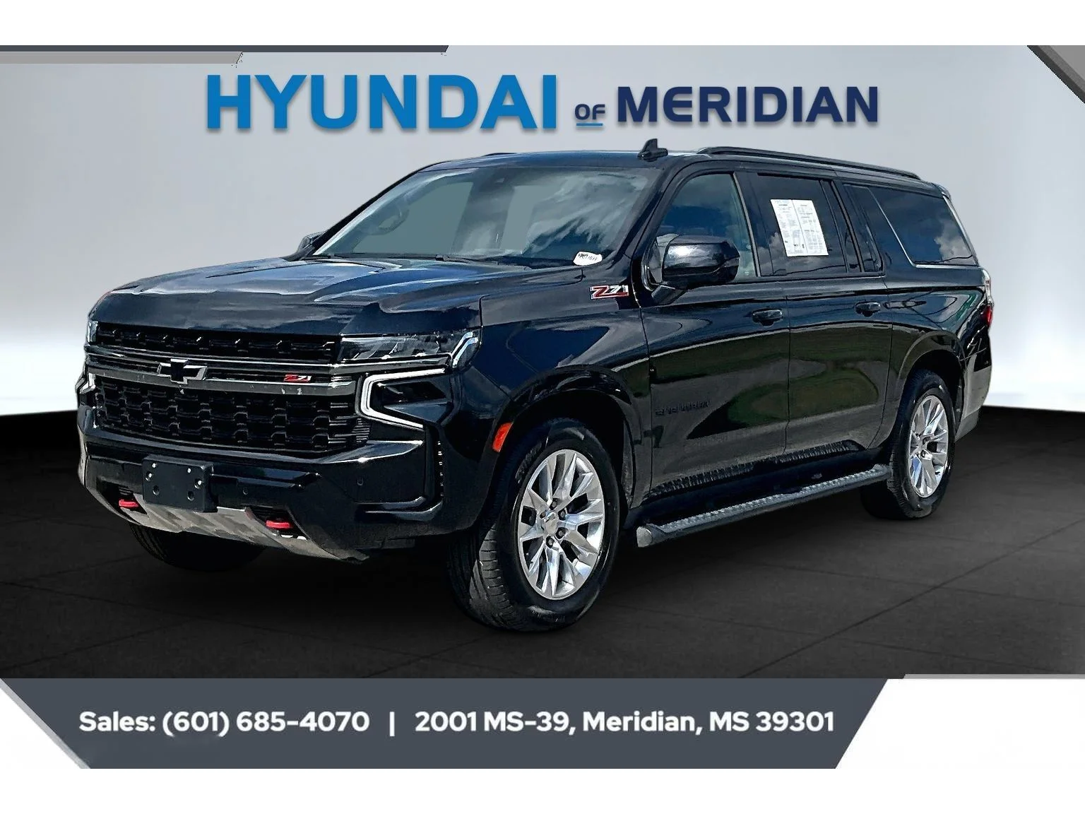 Used 2021 black Chevrolet Z71 image 10