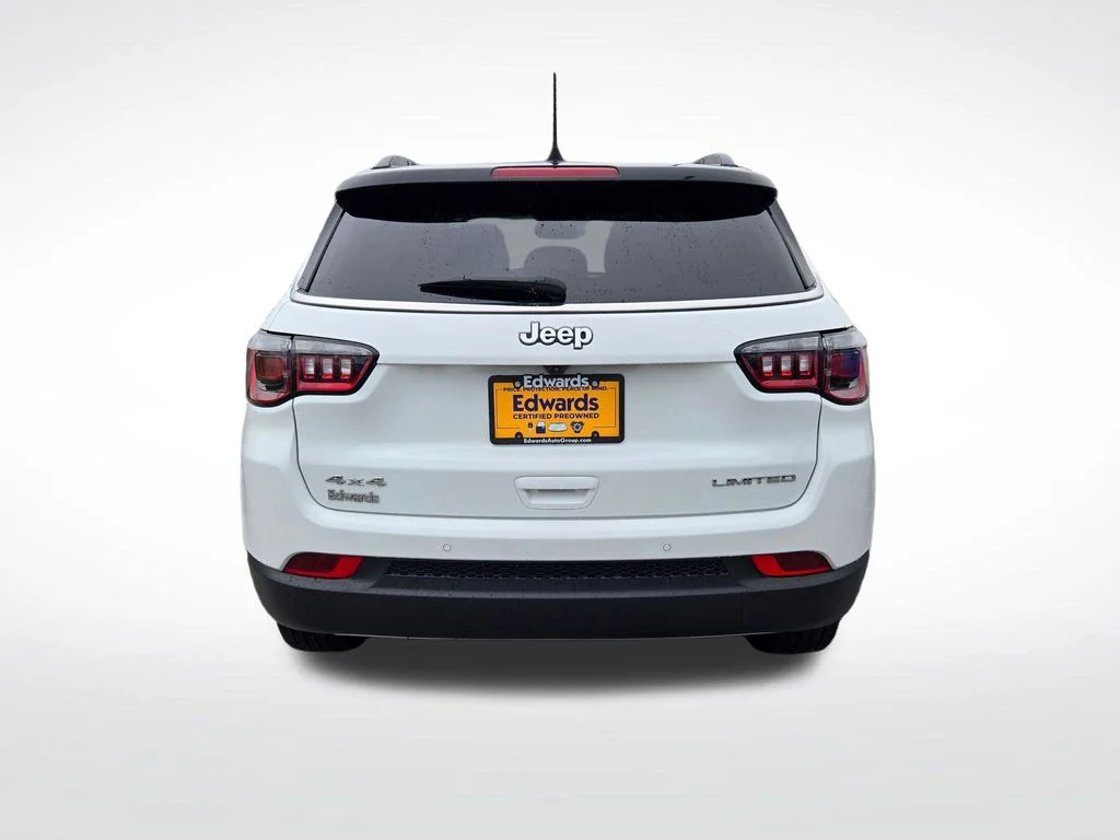 Used 2024 White Jeep Limited image 4