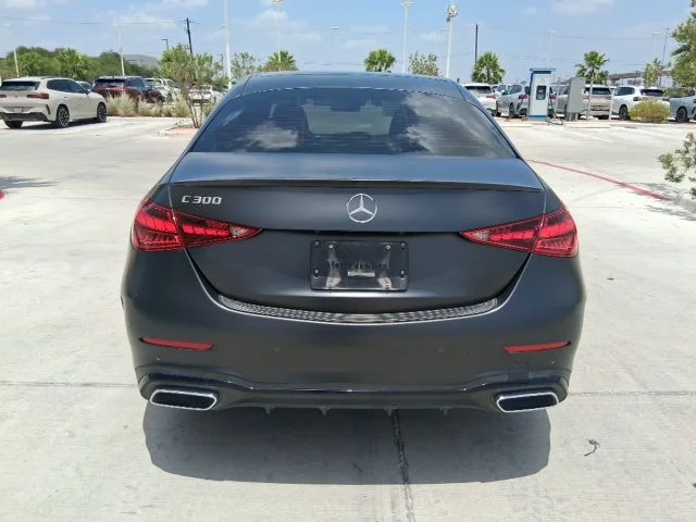 Used 2024  Mercedes-Benz C 300 image 5
