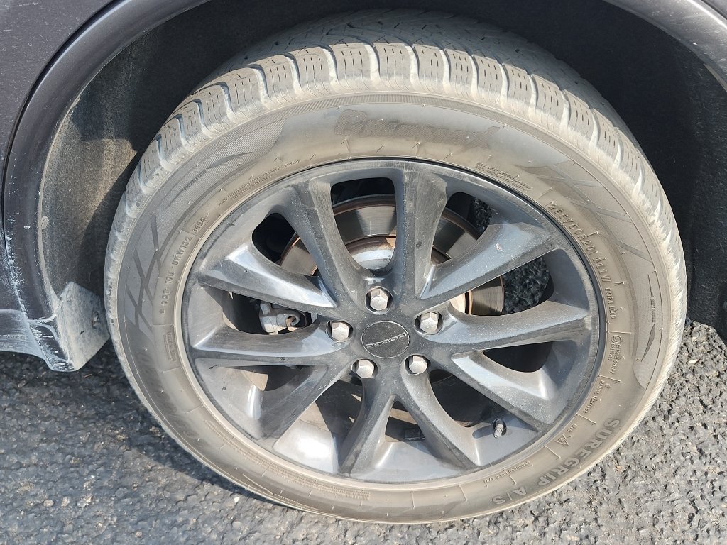 Used 2018 Granite Clearcoat Dodge R/T image 11