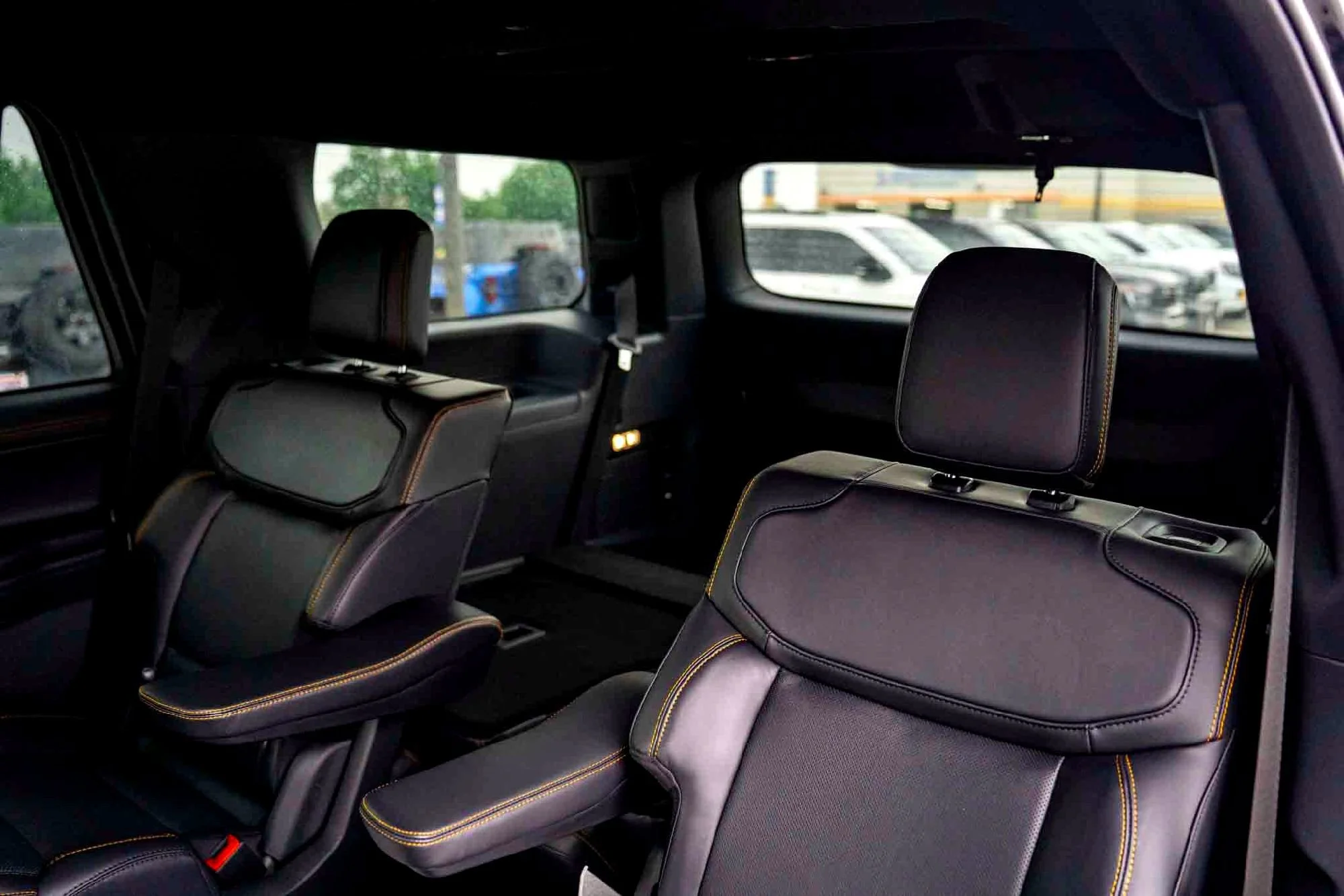 2025 Ford Expedition Tremor - Photo 18