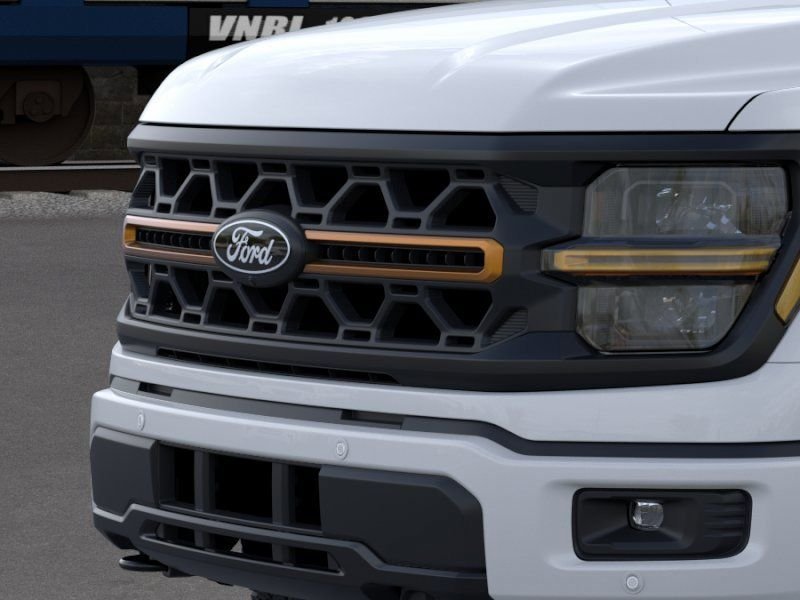 New 2026 White Ford Tremor image 18