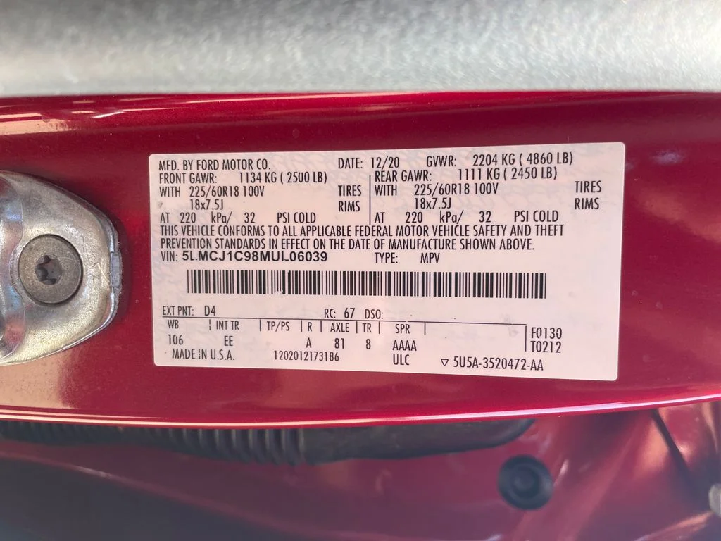 Used 2021 Red Lincoln Standard image 30