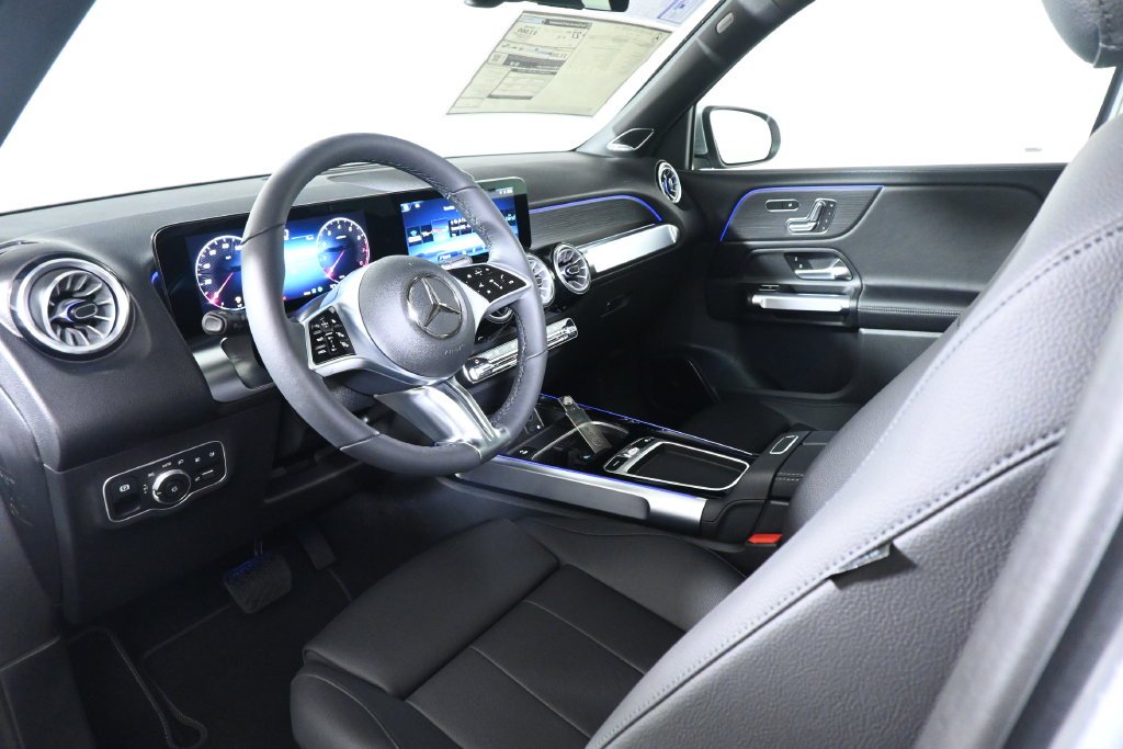 New 2026 Cirrus Silver Metallic Mercedes-Benz GLB 250 image 14
