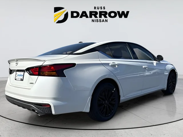 New 2026 Pearl White TriCoat Nissan 2.5 SV image 5
