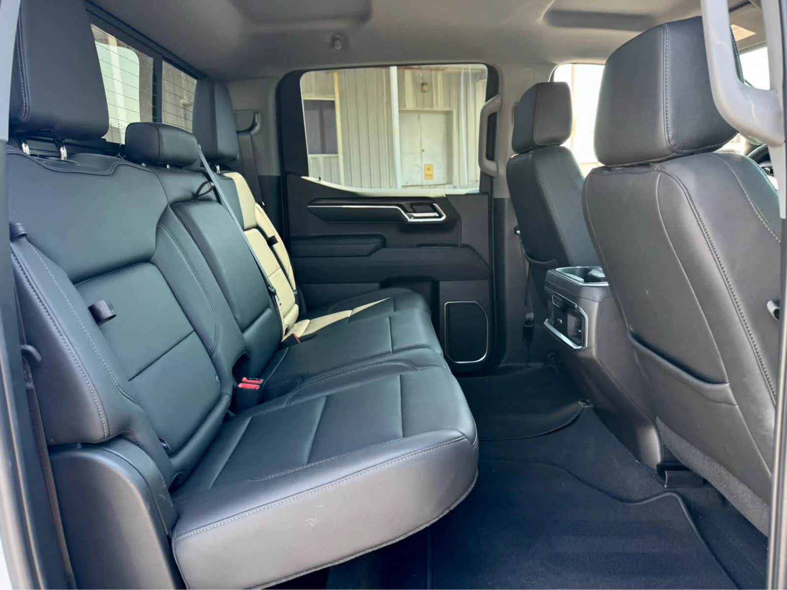 Certified Used 2024 Summit White GMC SLT image 12