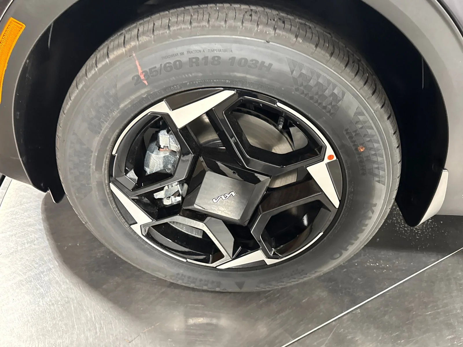 New 2026 Panthera Metal Gray Kia EX image 2