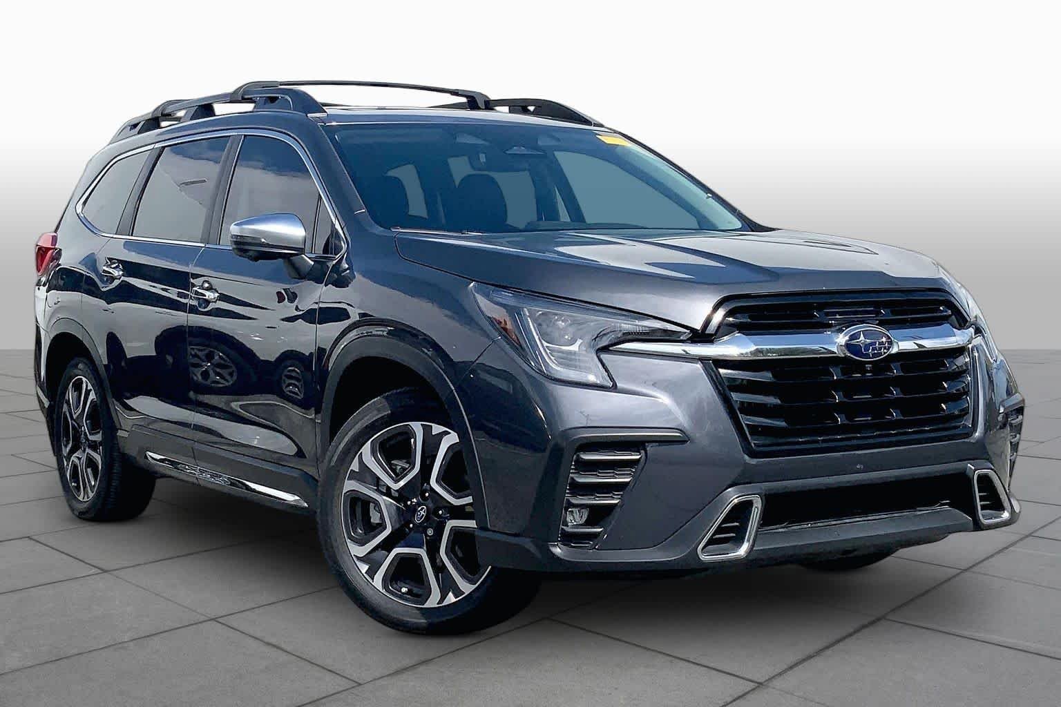 Used 2023 Magnetite Gray Metallic Subaru Touring image 3
