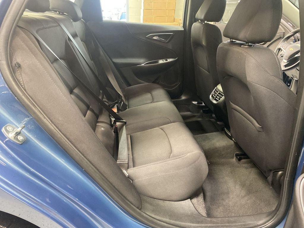 Used 2024 Lakeshore Blue Chevrolet LT image 35