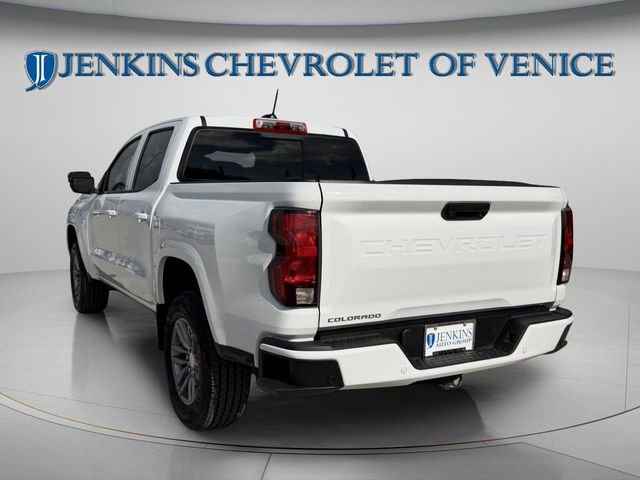 2025 Chevrolet Colorado LT - Photo 10