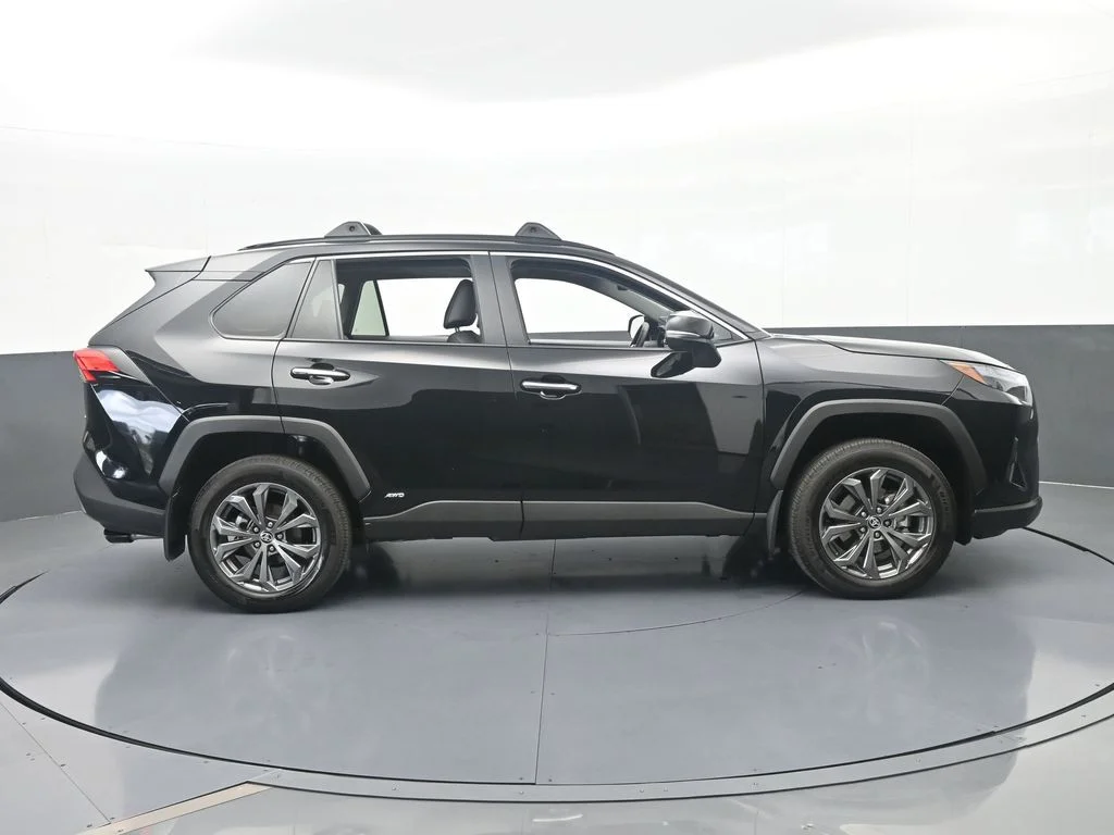 Used 2025 Midnight Black Metallic Toyota Limited image 6
