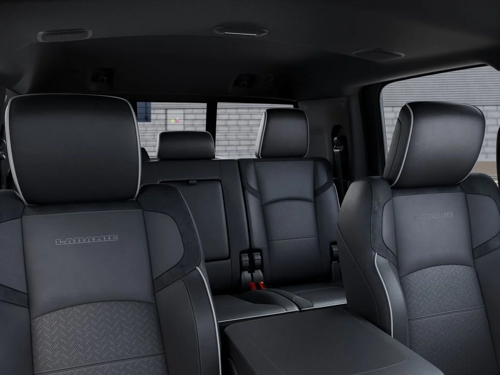 New 2026 Diamond Black Crystal Pearl-Coat Exterior Paint RAM Laramie image 26