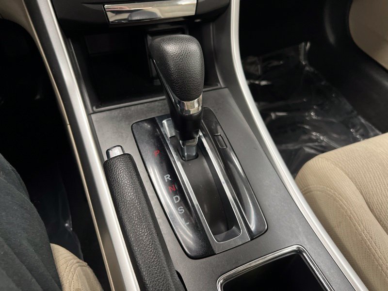 Used 2014  Honda EX image 30