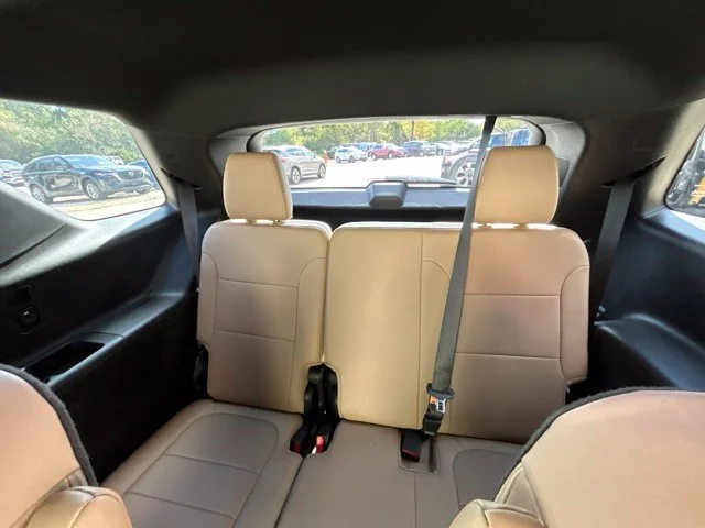 Used 2022 Beige Chevrolet Premier image 21