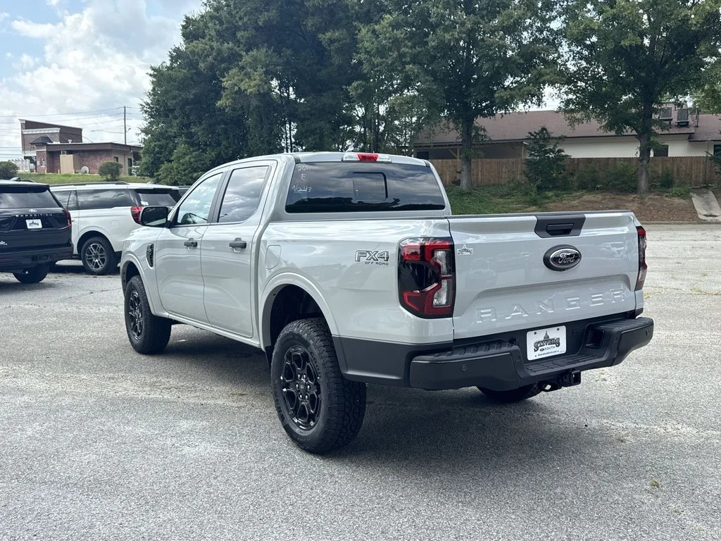 New 2026 White Ford XLT image 5