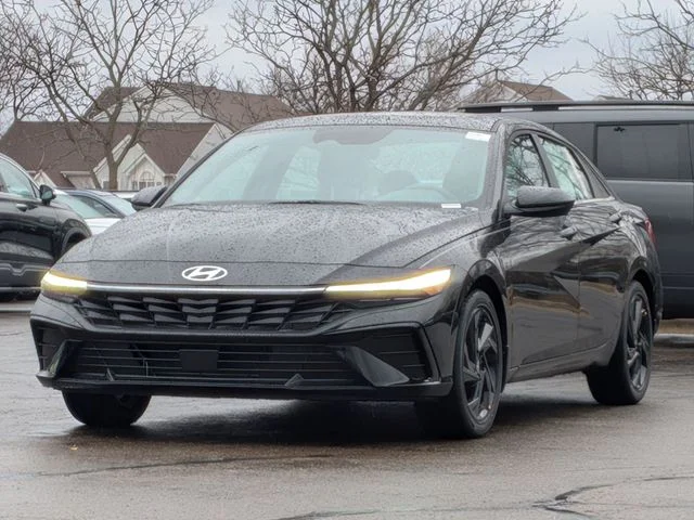 New 2026 Black Hyundai SEL Sport image 3