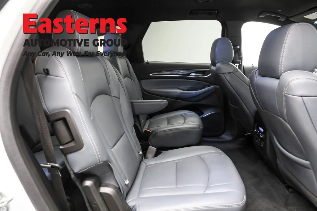 Used 2024 White Buick Premium Group image 27