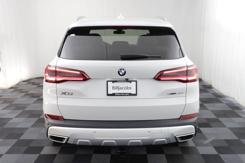 Used 2019 Mineral White Metallic BMW xDrive40i image 17