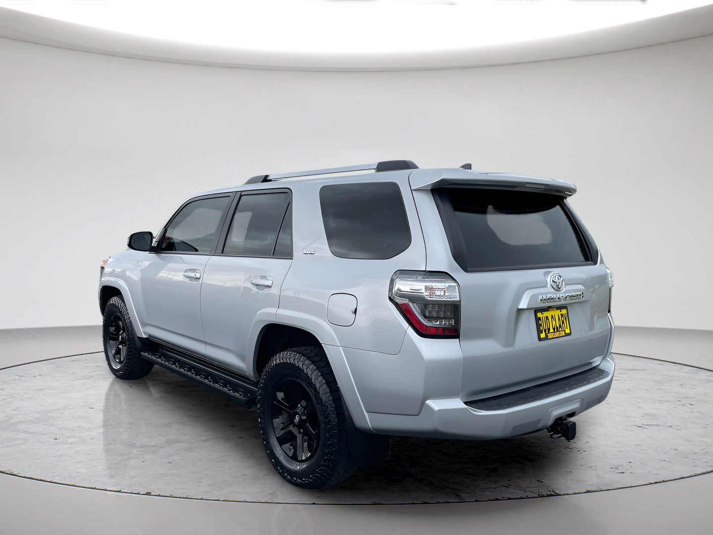 Certified Used 2020 Silver Toyota SR5 Premium image 7