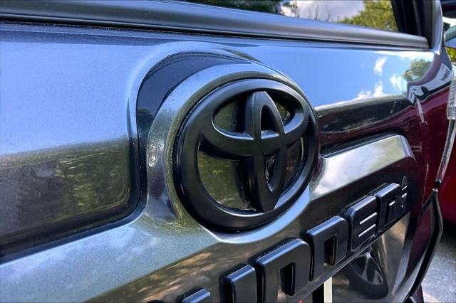 Certified Used 2023 MAGNETIC GRAY MET. Toyota  image 29