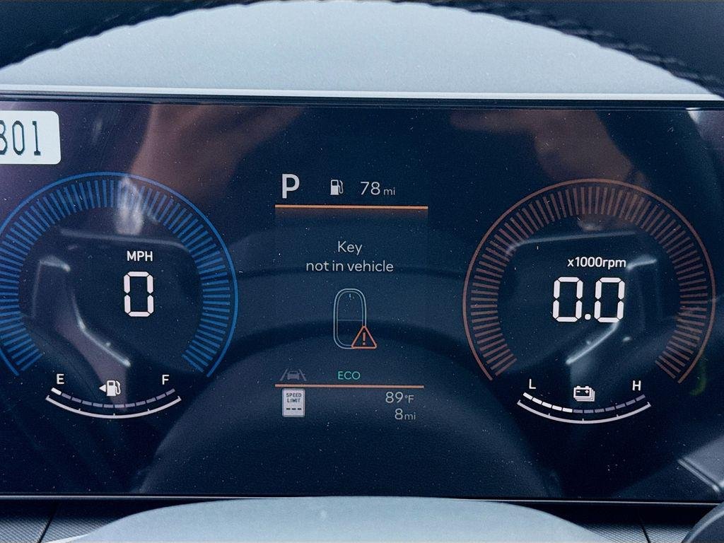 New 2026 Ecotronic Gray Hyundai SE image 9