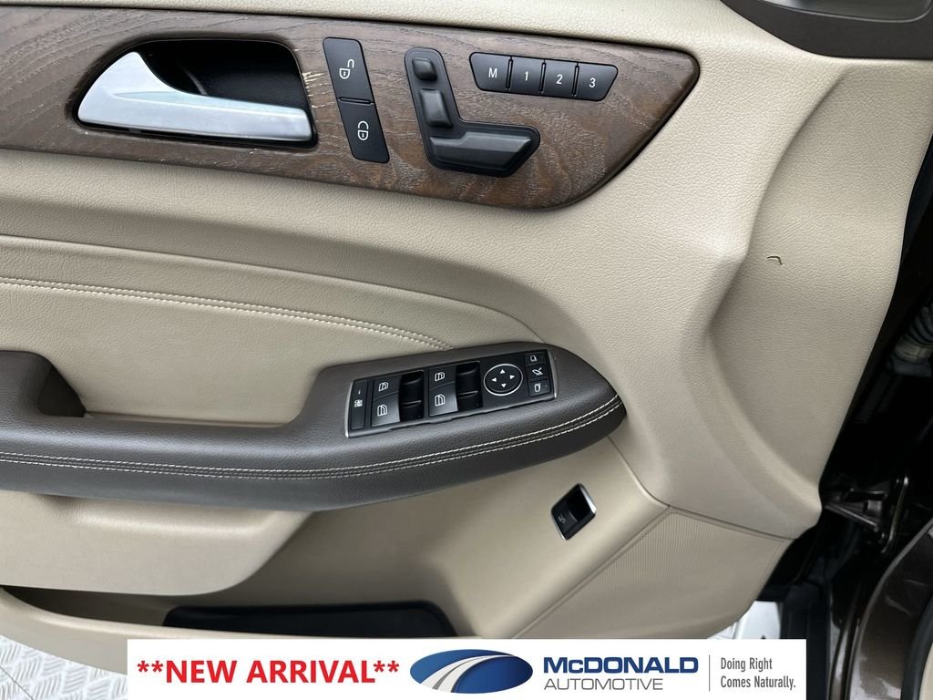 Used 2014 Brown Mercedes-Benz ML 350 image 13
