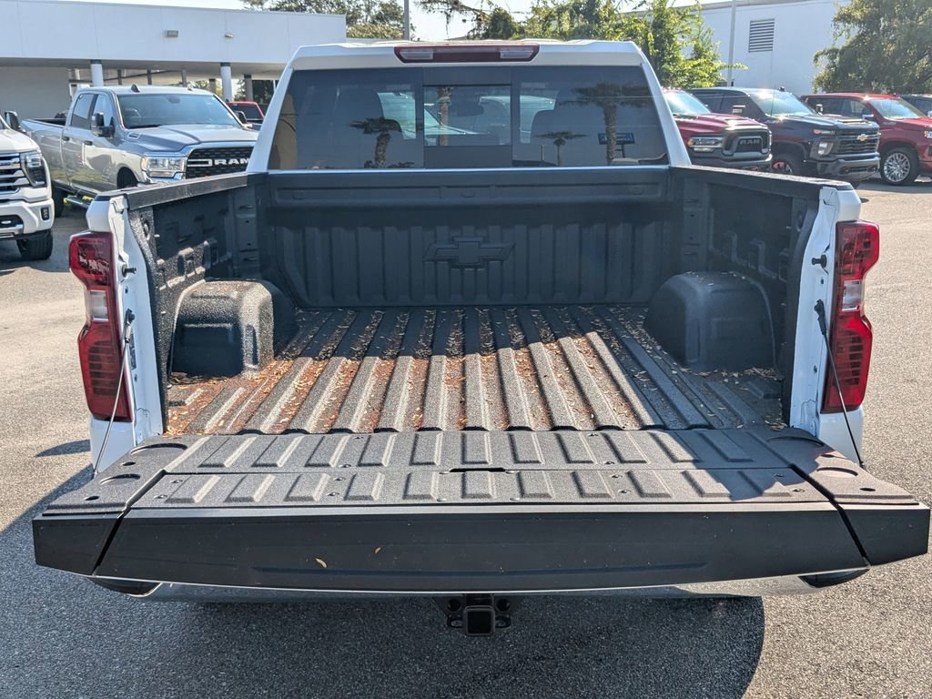 2026 Chevrolet Silverado 1500 LT - Photo 5