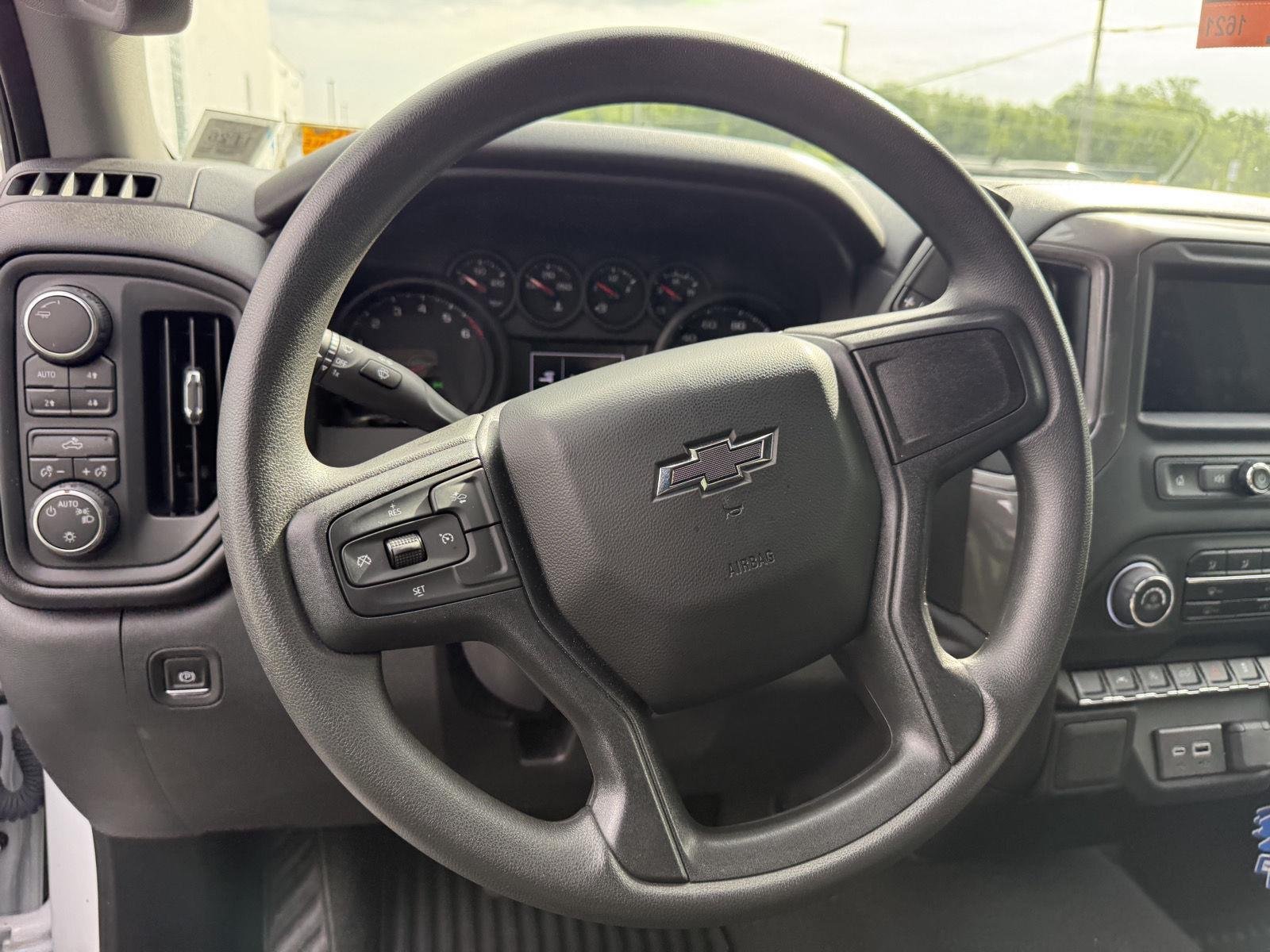 Used 2023 Summit White Chevrolet Custom Trail Boss image 4