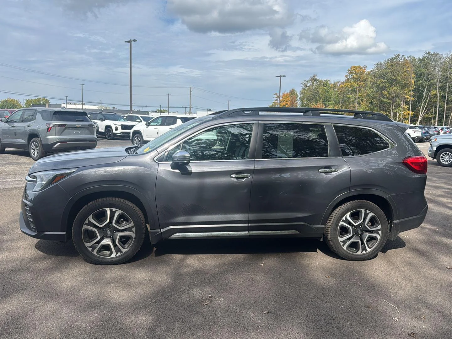 Used 2023 Magnetite Gray Metallic Subaru Touring image 5