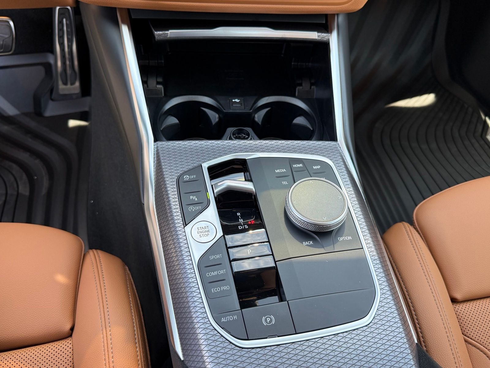 New 2026 Mineral White Metallic BMW 330i image 26