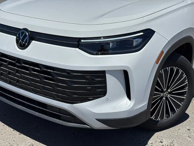 New 2026 Pure White Volkswagen 2.0T S image 8