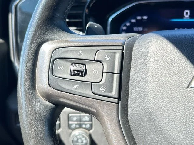 Used 2024 Red Chevrolet High Country image 39