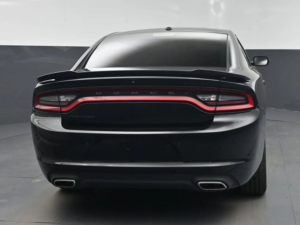 Used 2021 Black Dodge SXT image 11