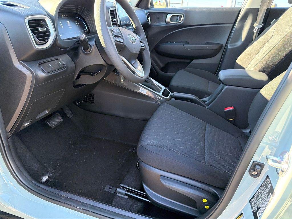 New 2026 Green Hyundai SE image 9