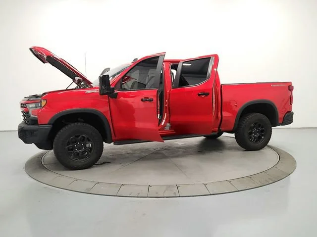2023 Chevrolet Silverado 1500 ZR2 - Photo 12